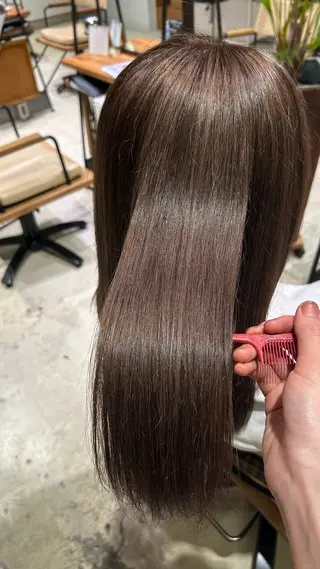 ロング カラー パライソ南公園店小嶋 さつきのヘアスタイル
