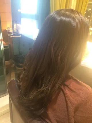 ロング カラー メンズパーマの巨匠 鈴木純のヘアスタイル
