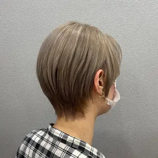 ショート カラー 透明感カラー/パーマ 🌀アオノのヘアスタイル