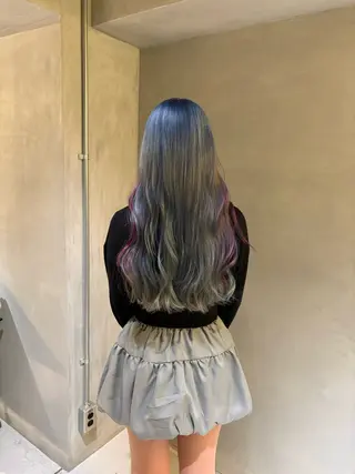 ロング マエダ マサシのヘアスタイル