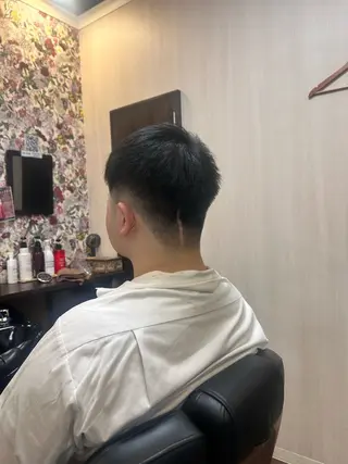 ショート メンズ 寺沢 恭輔のヘアスタイル