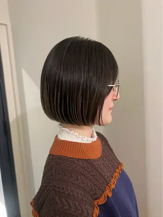 ショート カラー 工藤 梨花のヘアスタイル