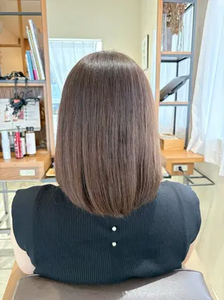 ミディアム カラー ナカムラ リノのヘアスタイル
