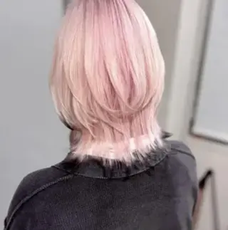 カラー リピート90%超/縮 毛/酸性縮毛特化井口のヘアスタイル