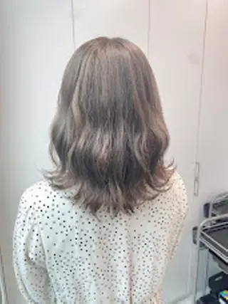 カラー 🪞［公式］ UNITED横浜🪞のヘアスタイル