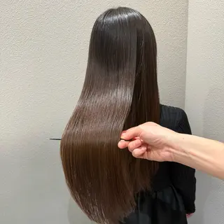 ロング 美髪職人あお🦕 髪質改善｜原宿のヘアスタイル