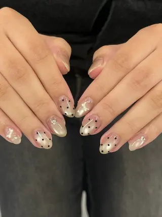 ネイル schon 🎀saraのネイルデザイン