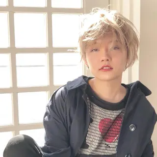 ショート カラー ブリーチ専門美容師 谷合純一のヘアスタイル