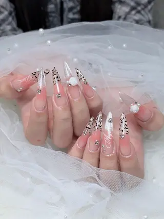 ネイル Julli NailStudioのネイルデザイン