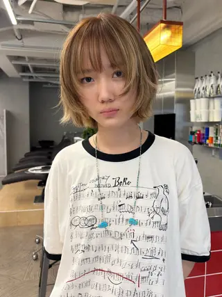 ミディアム 褒められる ハイトーン⭐️カノンのヘアスタイル