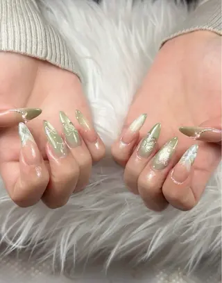 ネイル HIKARIHANA NAILのネイルデザイン