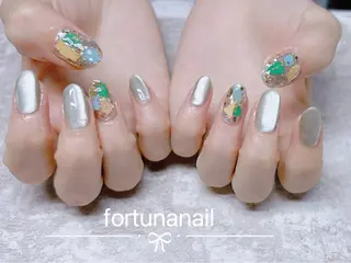 ネイル Nail •Head スパFortunaのネイルデザイン