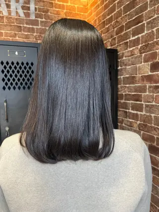 ロング カラー パーマ ヘアアレンジ メンズ キッズ ネイル マツエク・マツパ アイブロウ 久木原 ゆりのヘアスタイル