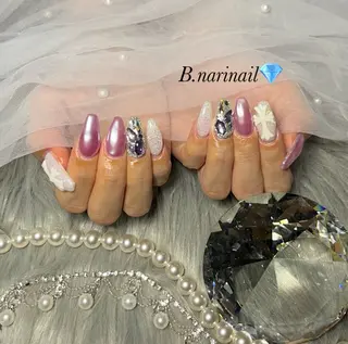 ネイル b.nari nailのネイルデザイン