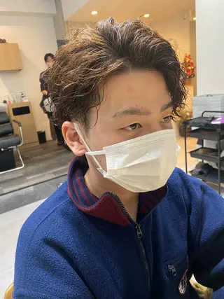 ミディアム パーマ メンズ 似合う髪型見つけます AYAKAのヘアスタイル