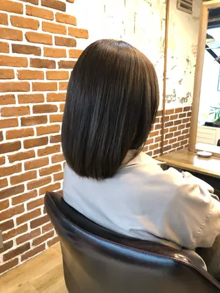 ミディアム ✨色持ちの良い艶 カラー✨蟹江真世のヘアスタイル