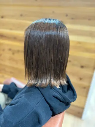 ミディアム Circus 石原愛里のヘアスタイル