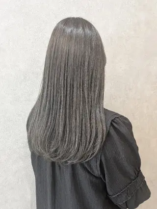 ロング 中川 栞のヘアスタイル