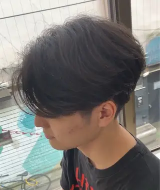 ミディアム パーマ メンズ キマるメンズパーマ クメユウキのヘアスタイル