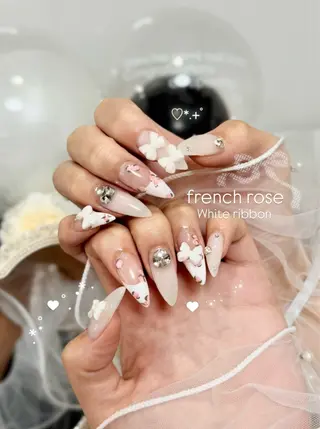 ネイル Blanche Ayaのネイルデザイン