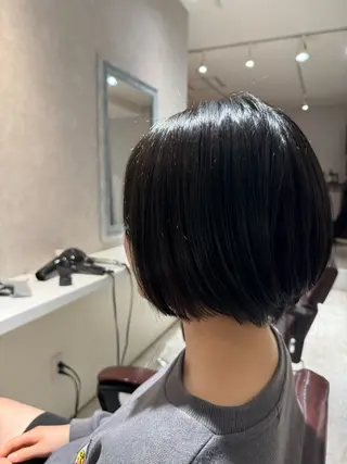 ショート 山口 彩乃のヘアスタイル