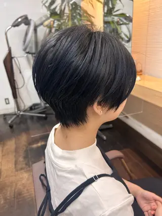 ショート 帰国しました🌏✈️ 西本 緋那乃のヘアスタイル