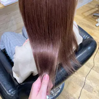 セミロング カラー 天野 利咲のヘアスタイル