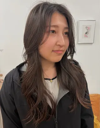 ロング cana 札幌レイヤースタイルのヘアスタイル