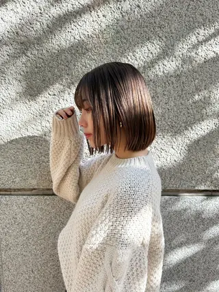 ショート 上品な透明感カラー 🫧renのヘアスタイル