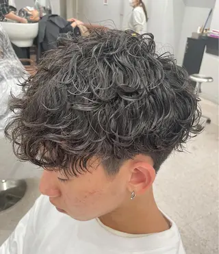 パーマ メンズ 京都河原町 メンズパーマ助川龍哉のヘアスタイル