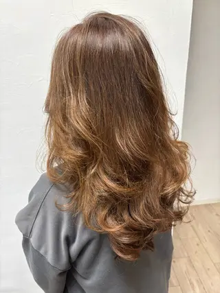 ロング パーマ 西田 敏幸のヘアスタイル
