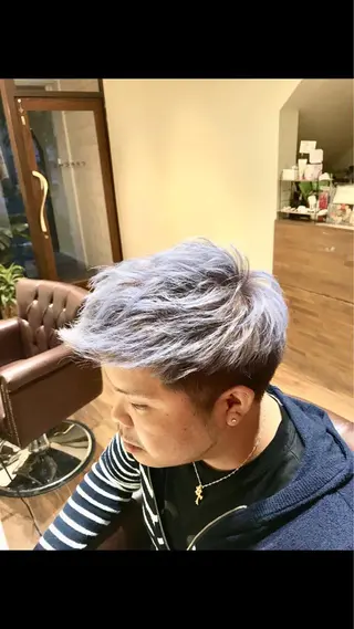 カラー メンズ 秋田 亜由美のヘアスタイル