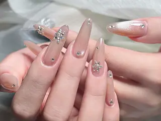 ネイル 🌷Hana 🌷のネイルデザイン