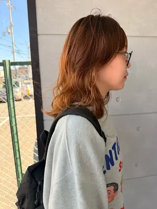 ミディアム 盛本 彩乃のヘアスタイル