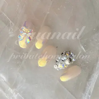 ネイル YÜA NAILのネイルデザイン