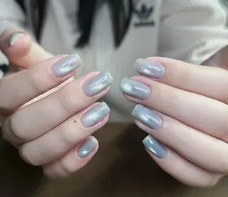 ネイル Pure&Rich Nailのネイルデザイン