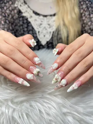 ネイル Anmi Nail 新宿のネイルデザイン