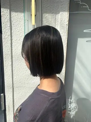 ショート カラー momo / カラー、カットモデルのヘアスタイル