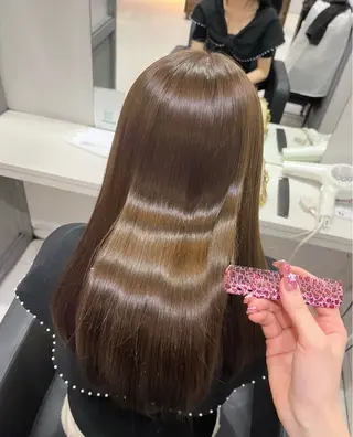 セミロング カラー 🦋REISA🦋 エクステ×ハイトーンのヘアスタイル