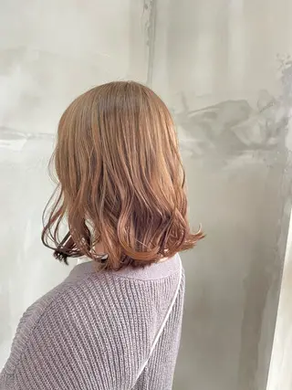 カラー 益 佑夏のヘアスタイル