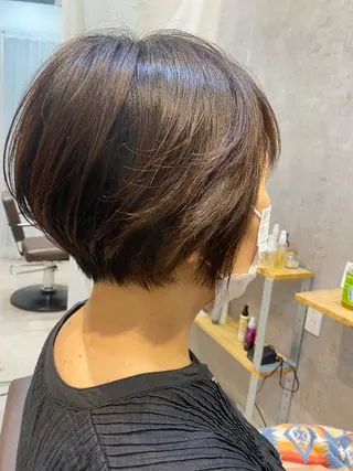 ショート カラー 似合う髪型見つけます AYAKAのヘアスタイル