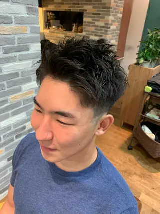 ショート メンズ カット特化美容師 齋藤桐のヘアスタイル