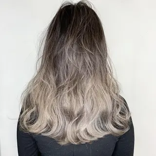 ロング カラー 💛カラー大人気💛 c i a t eのヘアスタイル
