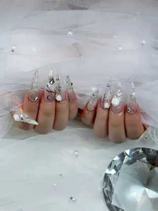ネイル Sully Nail Labのネイルデザイン