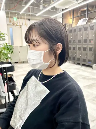 ショート カラー ブリーチ&髪質改善 TAIGAのヘアスタイル