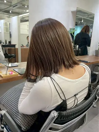 ミディアム カラー 縮毛矯正募集🔥 西梅田/六角一咲のヘアスタイル