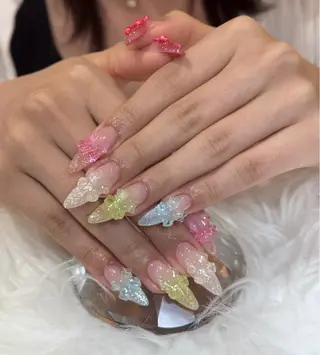 ネイル Anmi Nail 新宿のネイルデザイン