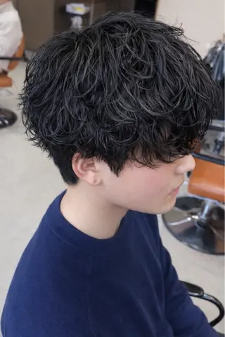 パーマ メンズ matsui ／ anheloのヘアスタイル