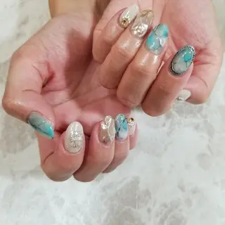 ネイル nijiiro🌈 サトウのネイルデザイン