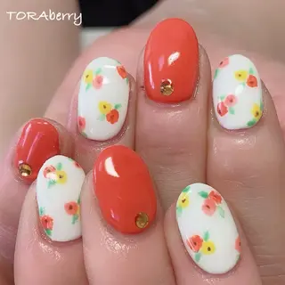 ネイル ネイリスト なつみのネイルデザイン